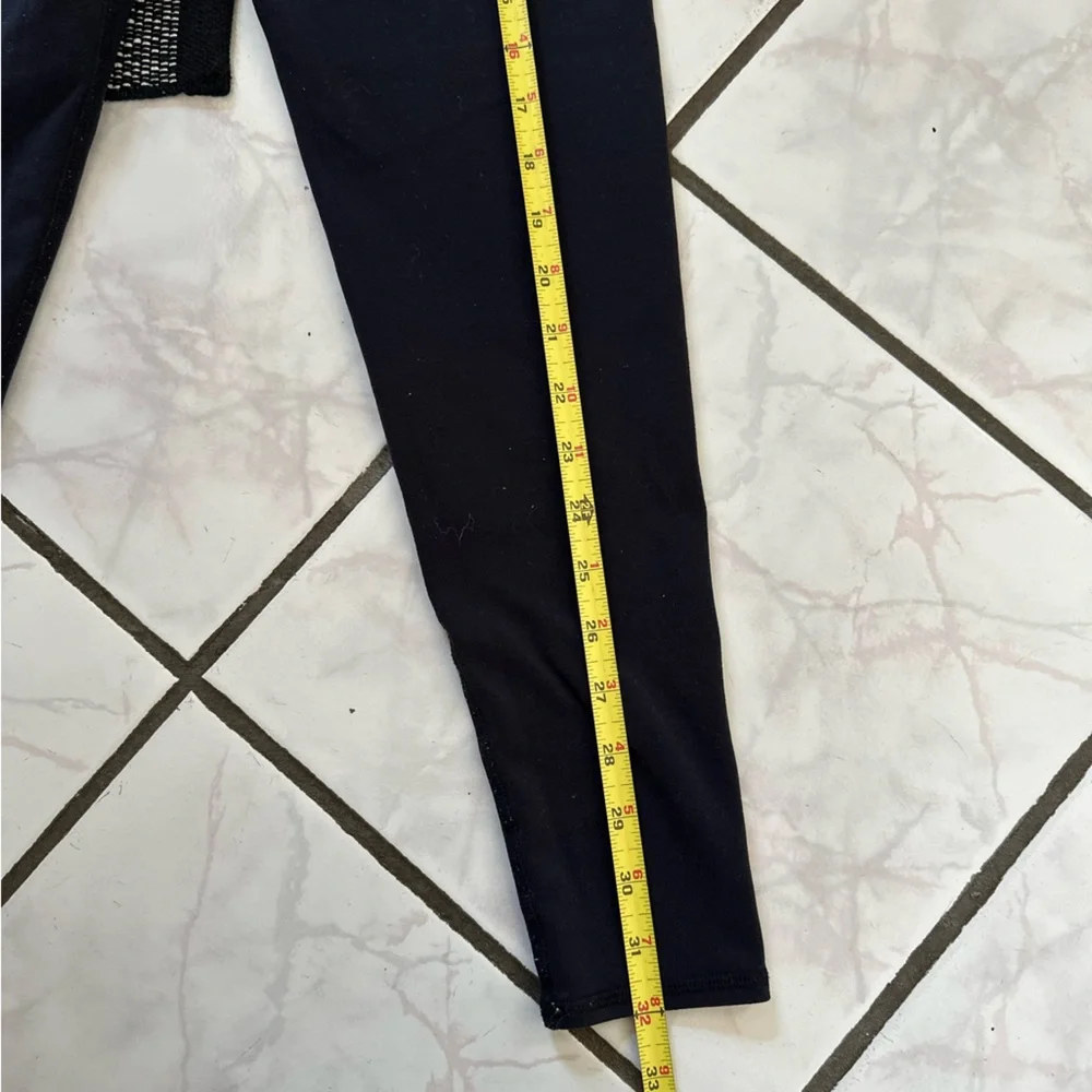 Alo Black Leggings